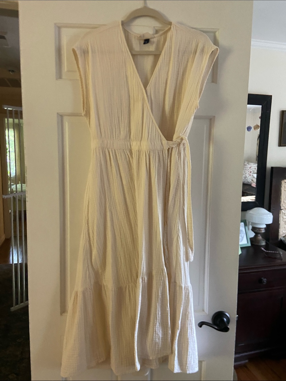 Universal Thread Cream Wrap Midi Dress